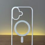 Чехол Mobile Store для Apple iPhone 16 белый