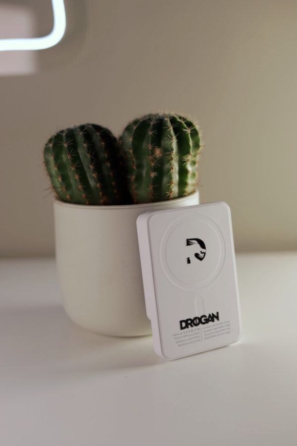 Внешний аккумулятор KW-22.5W 10000 мАч белый