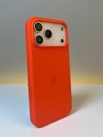 Чехол Mobile Store для Apple iPhone 17 Pro оранжевый — изображение 2