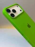 Чехол Mobile Store для Apple iPhone 17 Pro Max зеленый — изображение 3