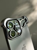 Чехол для Apple iPhone 16 Pro Max серебристый — изображение 3