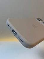 Чехол Mobile Store для Apple iPhone 17 Pro светло-коричневый — изображение 4