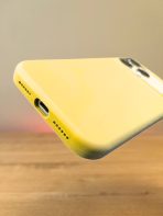 Чехол Mobile Store для Apple iPhone 17 Pro желтый — изображение 4