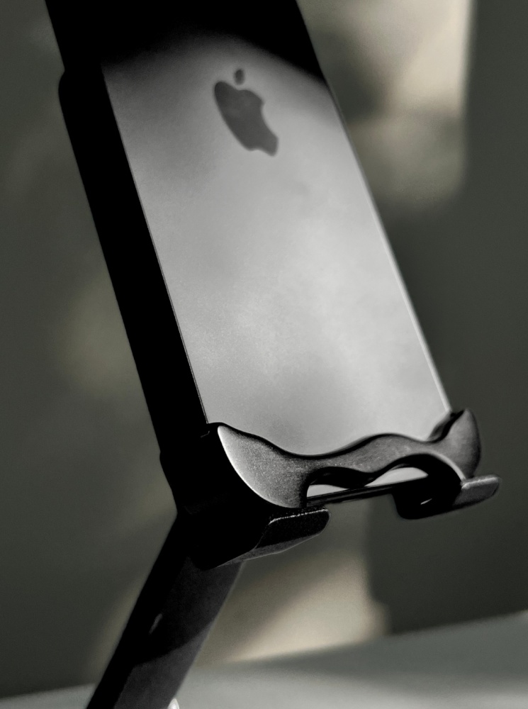 04-839.jpg Чехол Mobile Store для Apple iPhone 15 Pro черный — изображение 4