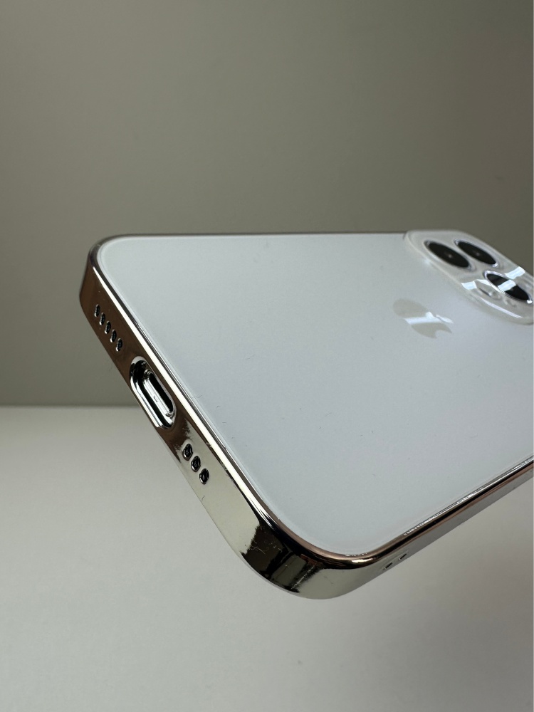 05-377.jpg Чехол Mobile Store для Apple iPhone 13 Pro белый — изображение 5